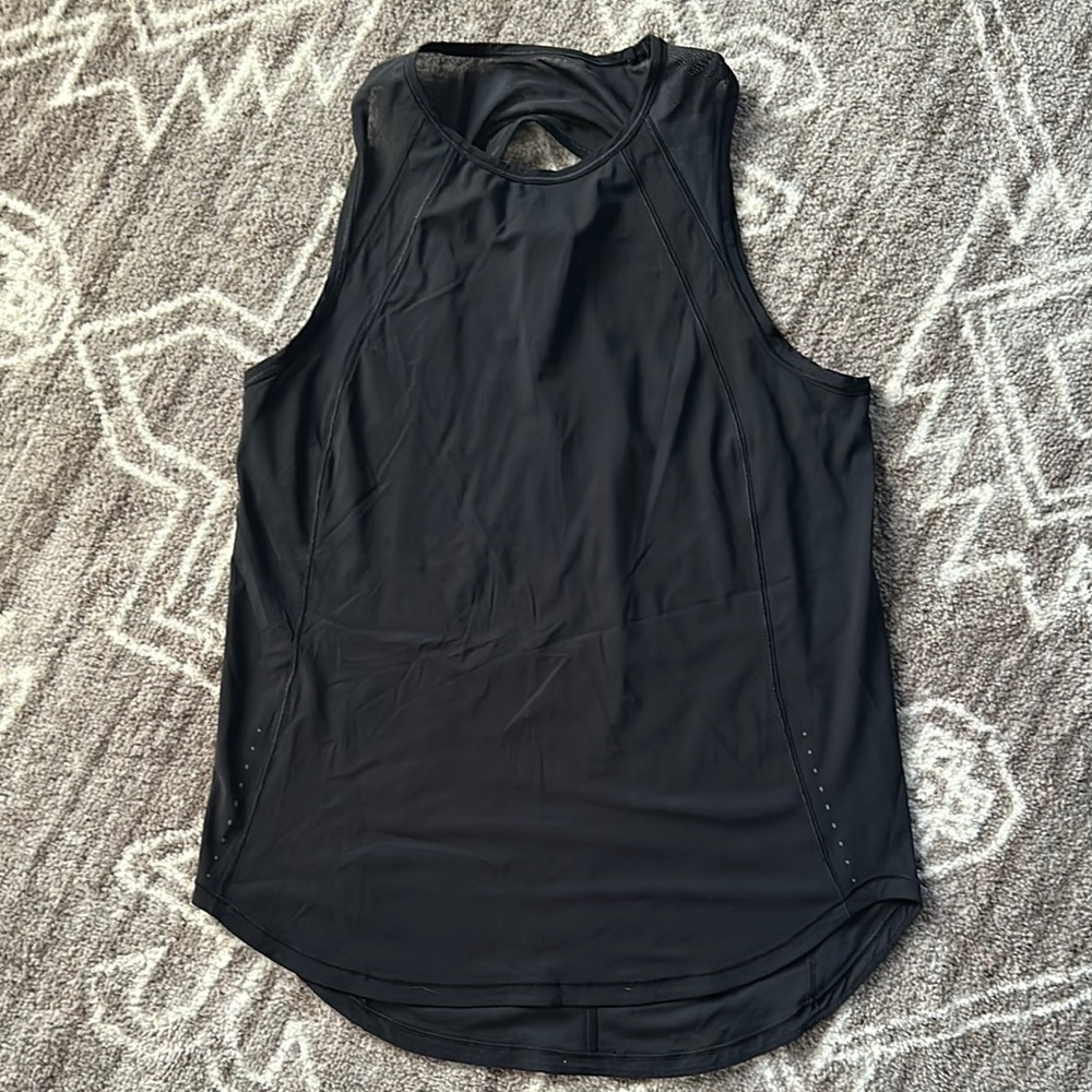 Lululemon sculpt tank-size 6